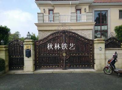 封板铁艺门